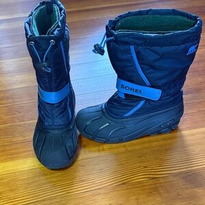 Kids Sorel Black and Blue Snow Boots
